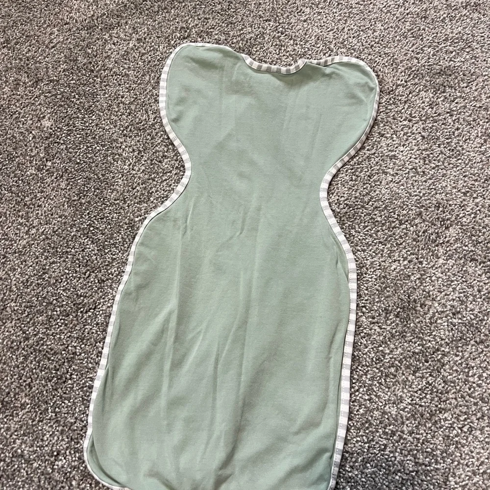 Love to Dream Swaddle Collection - Pink, Green, White - Picture 9 of 11